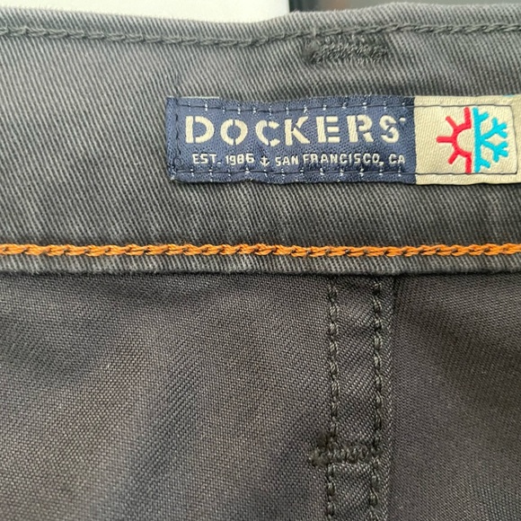 Levi’s Dockers Men’s Pants Gray 46x30 NWT Big & Tall Comfort Waistband Stretch - Picture 9 of 11